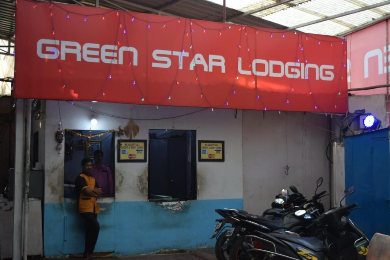 Green Star Lodging Hotel - Mumbai, Mumbai